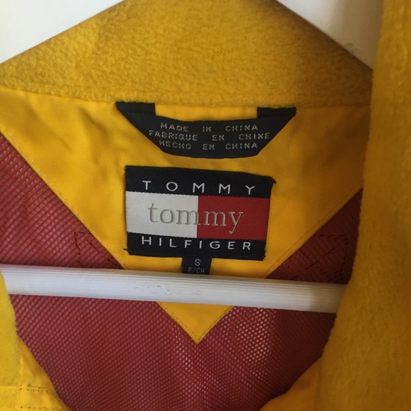Vintage 90s Tommy Hilfiger Block Windbreaker - Picture 4 of 8